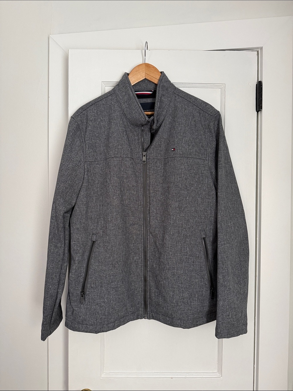 Tommy Hilfiger Men’s Heather Gray Zip Jacket Size Large